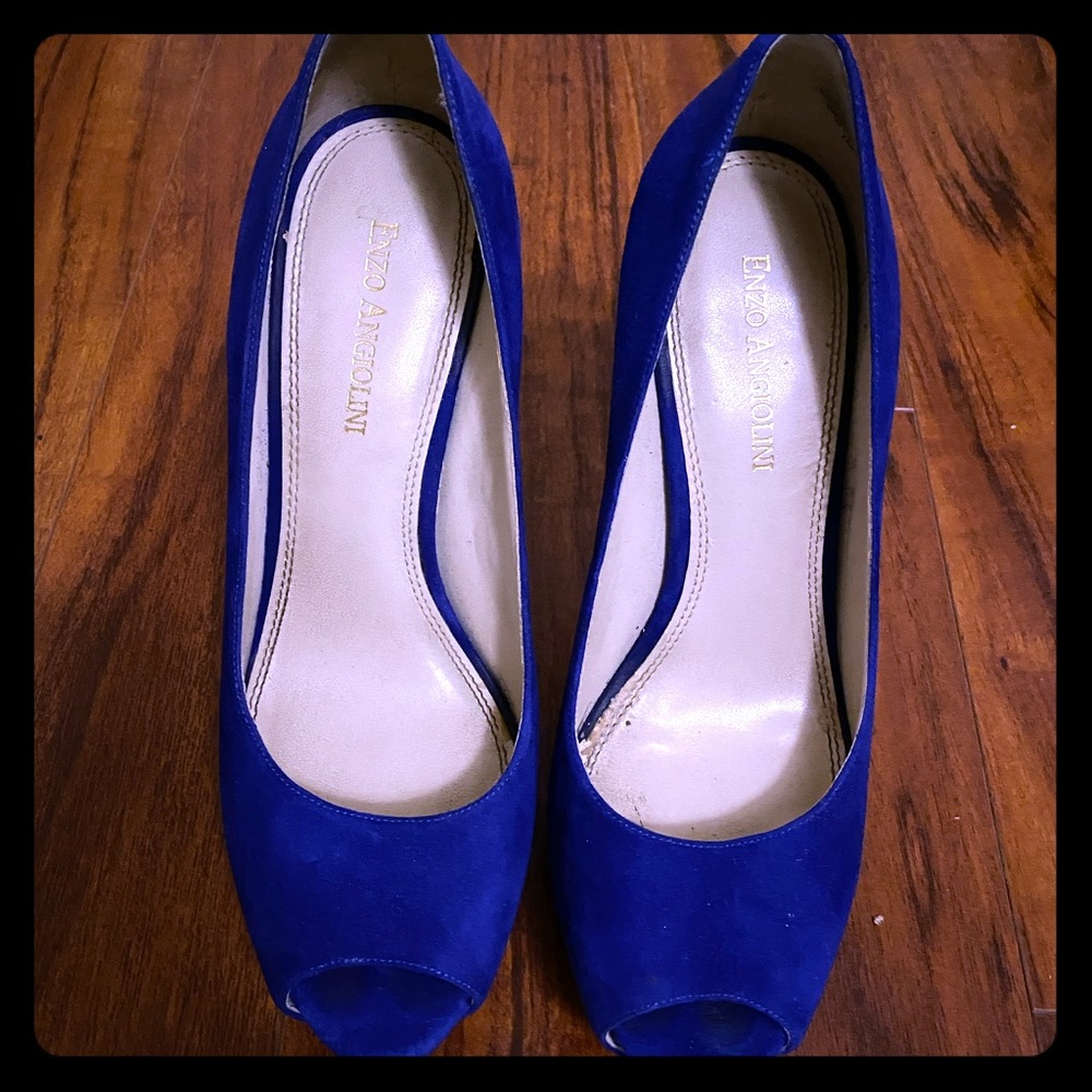 Blue suede shoes